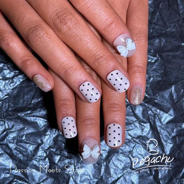 Pegachu uñas postizas 2024 verano modernas colores uñas postizas cuadradas rosas con lazos blancos, lunares negros