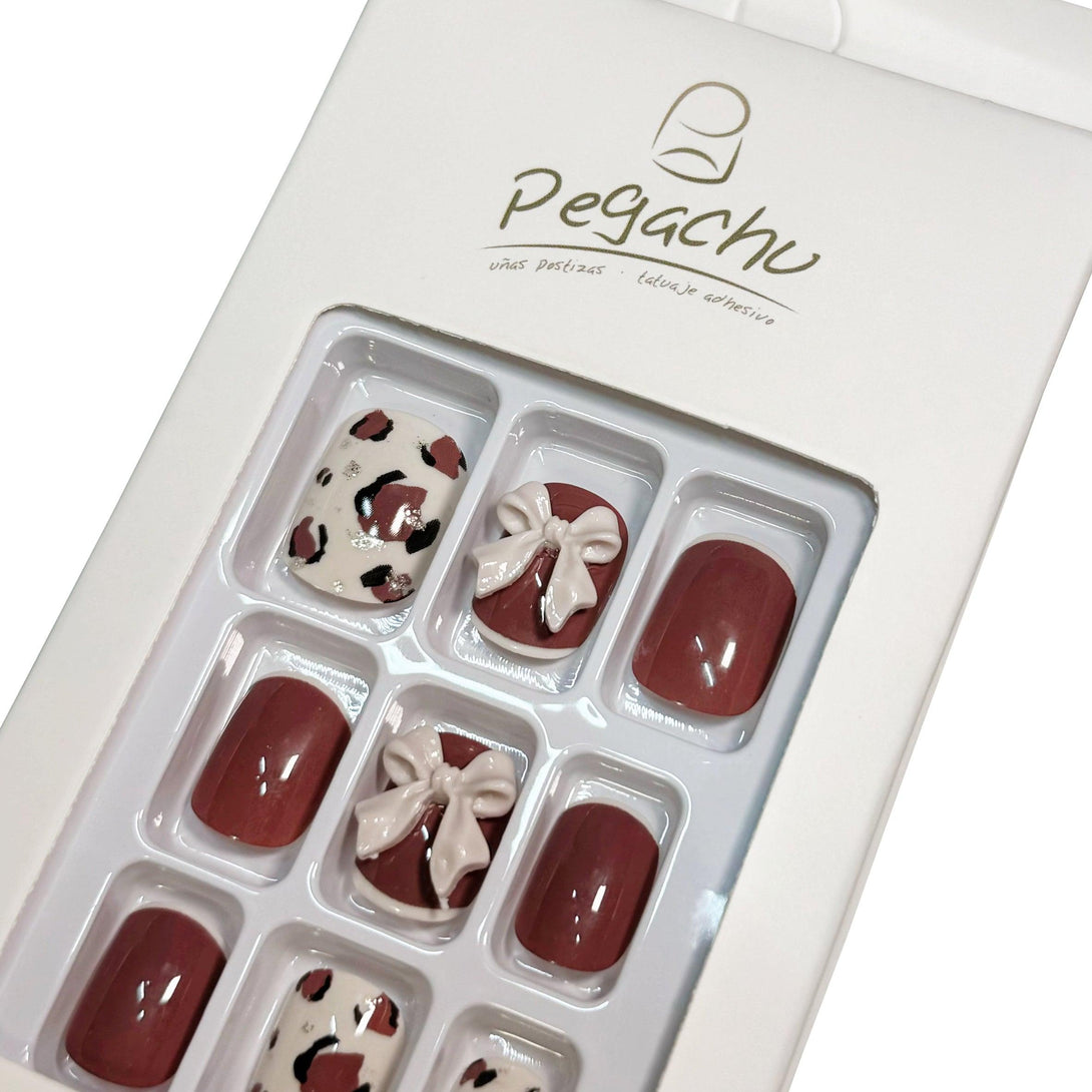 Pegachu uñas postizas 2024 verano modernas colores uñas postizas cuadradas rojas marrones con lazos blancos